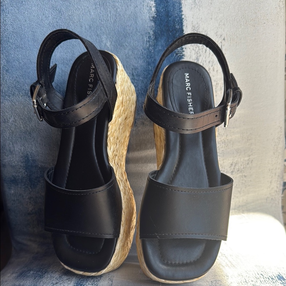 Marc Fisher Black Wedge Sandals with Chunky Soles sz 7